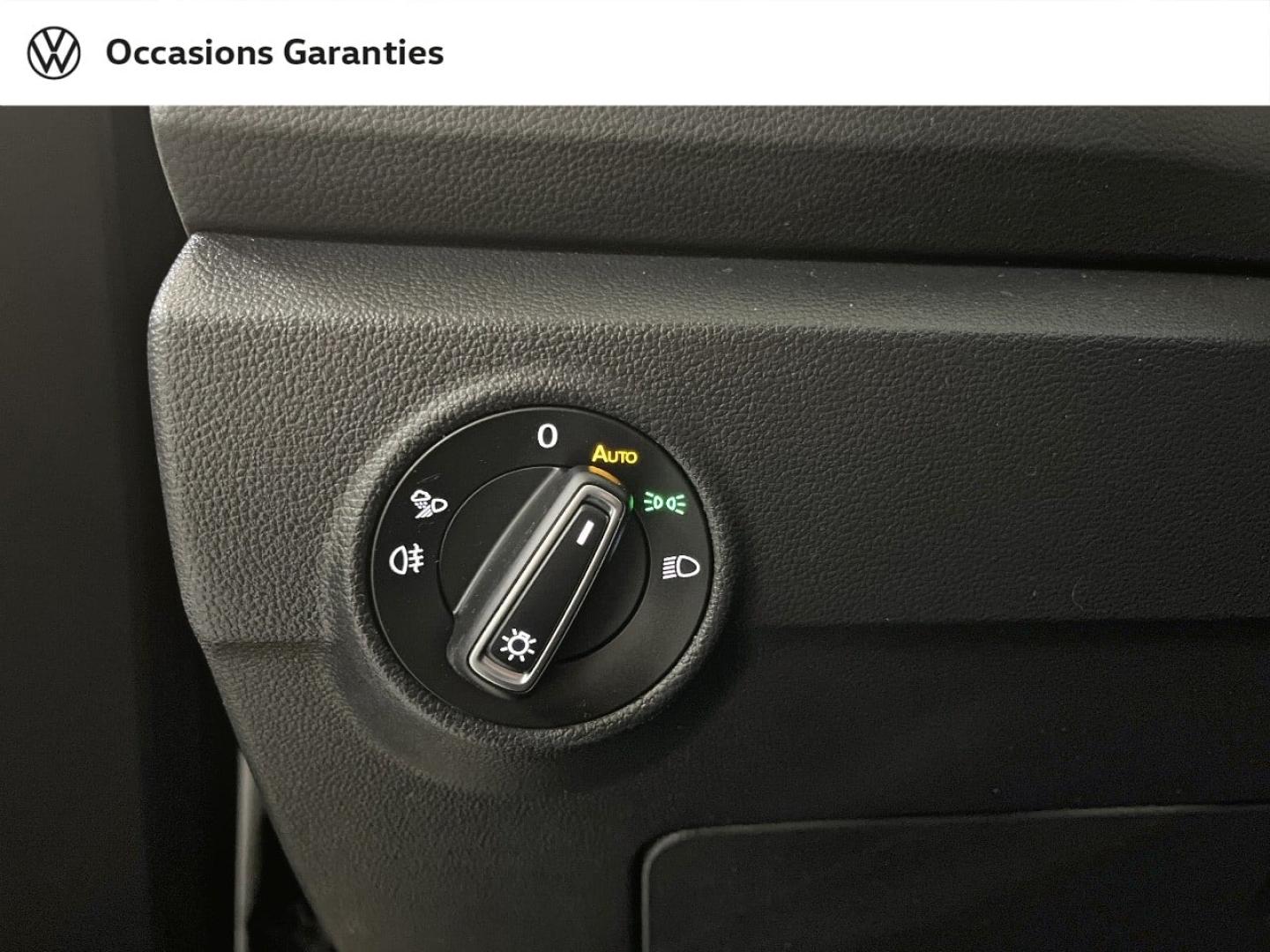 Voitures occasions VOLKSWAGEN T-ROC Style Paris