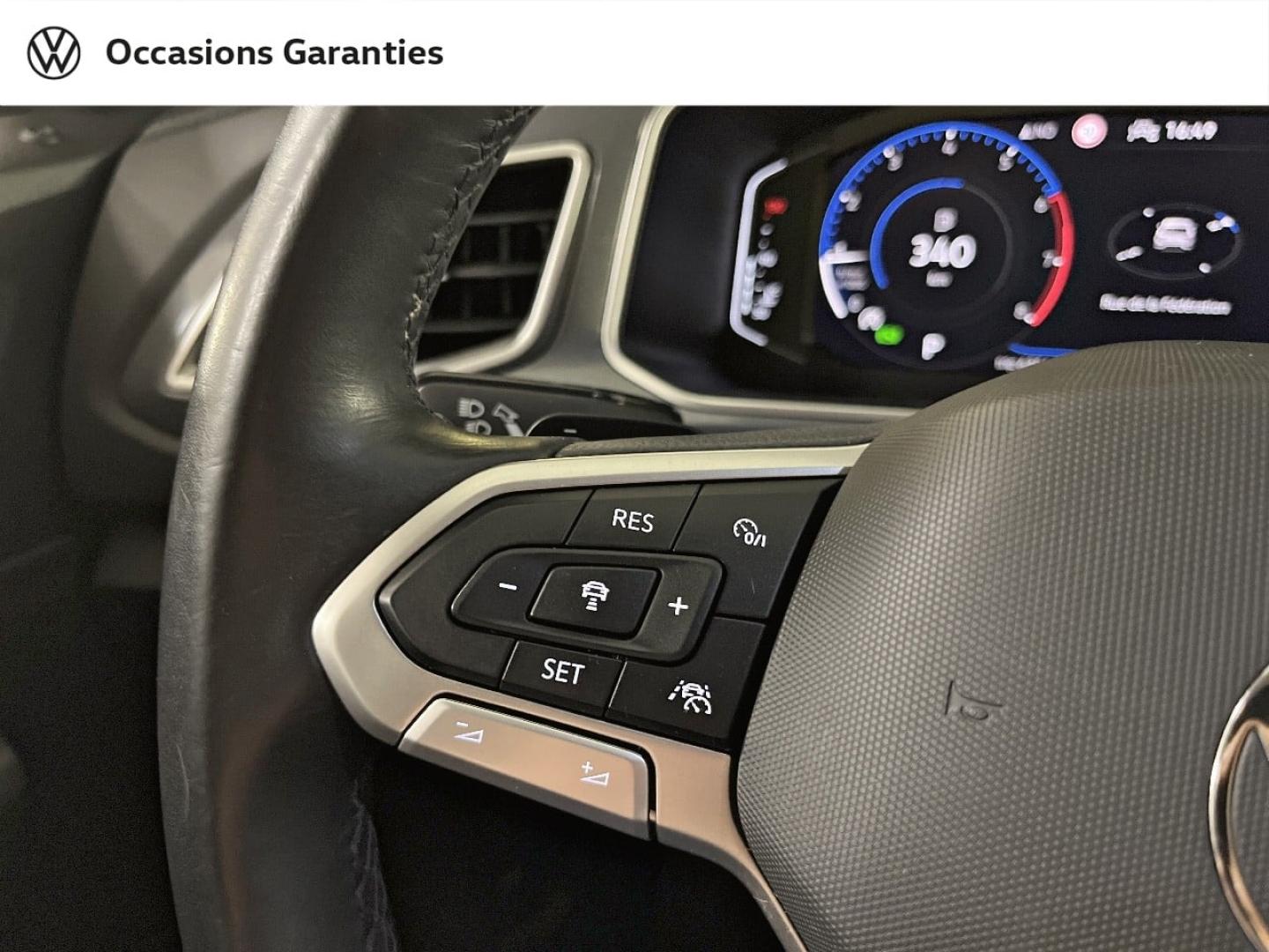 Voitures occasions VOLKSWAGEN T-ROC Style Paris