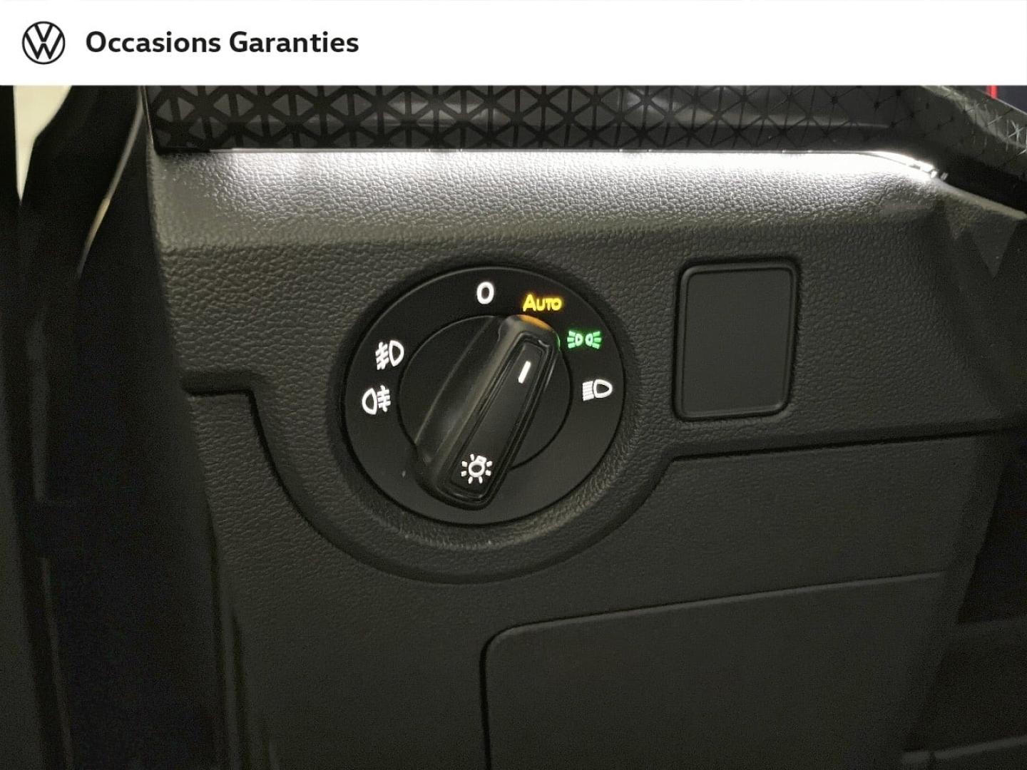 Voitures occasions VOLKSWAGEN T-CROSS Style Paris
