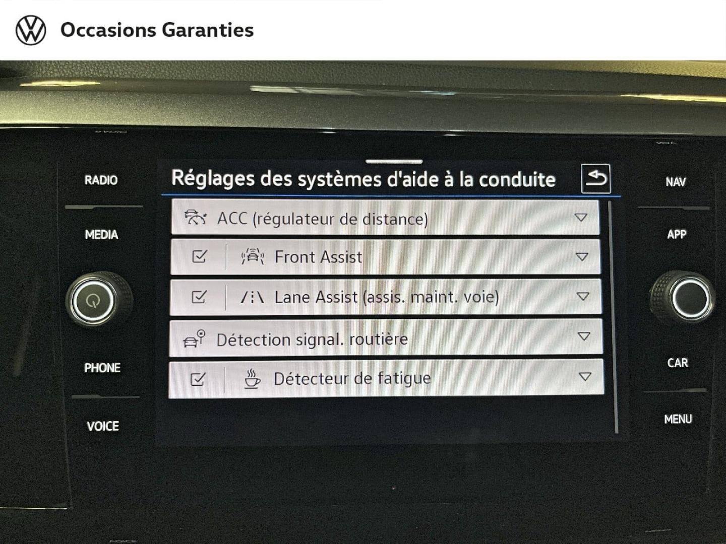 Voitures occasions VOLKSWAGEN POLO Style Paris