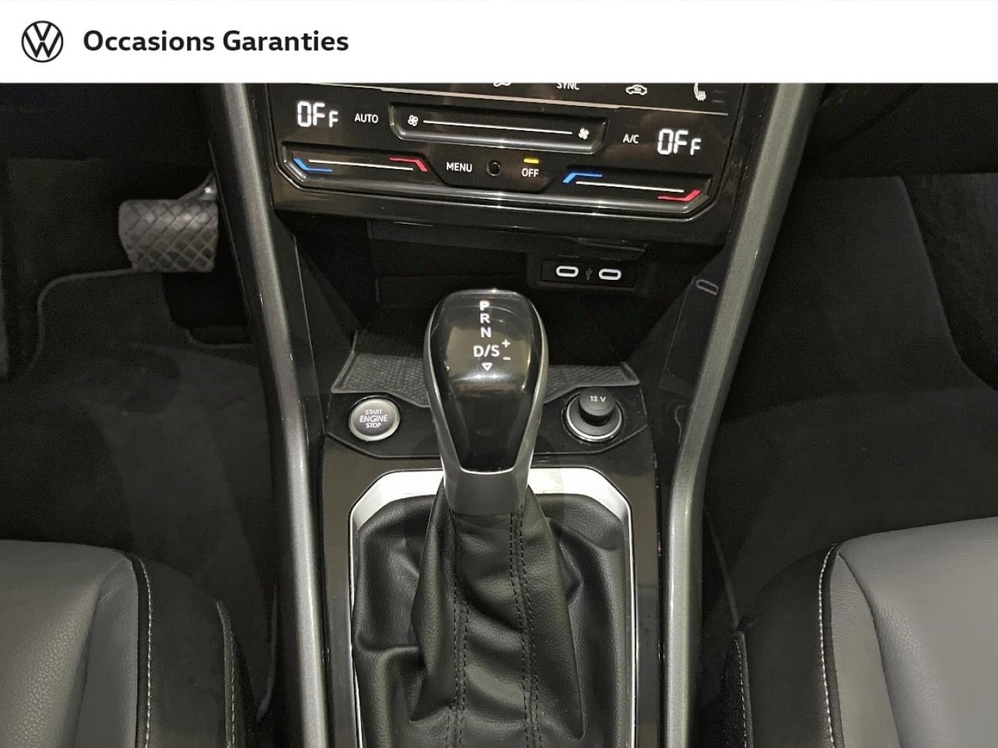 Voitures occasions VOLKSWAGEN T-ROC Style Exclusive Paris