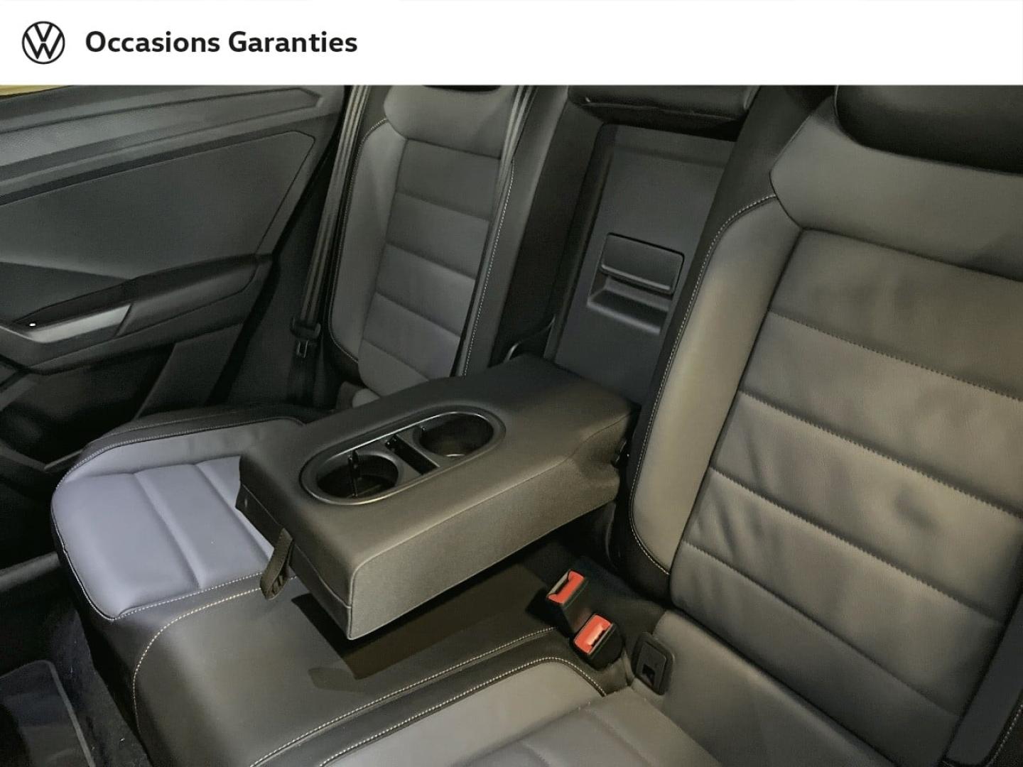 Voitures occasions VOLKSWAGEN T-ROC Style Exclusive Paris