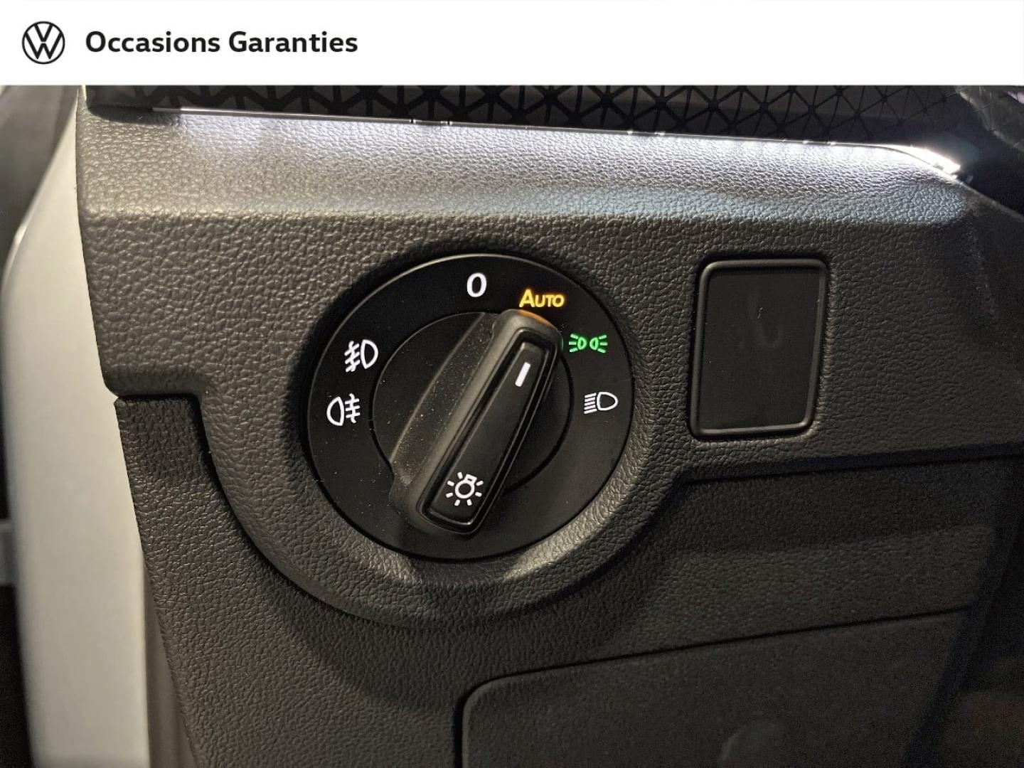 Voitures occasions VOLKSWAGEN T-CROSS R-Line Paris