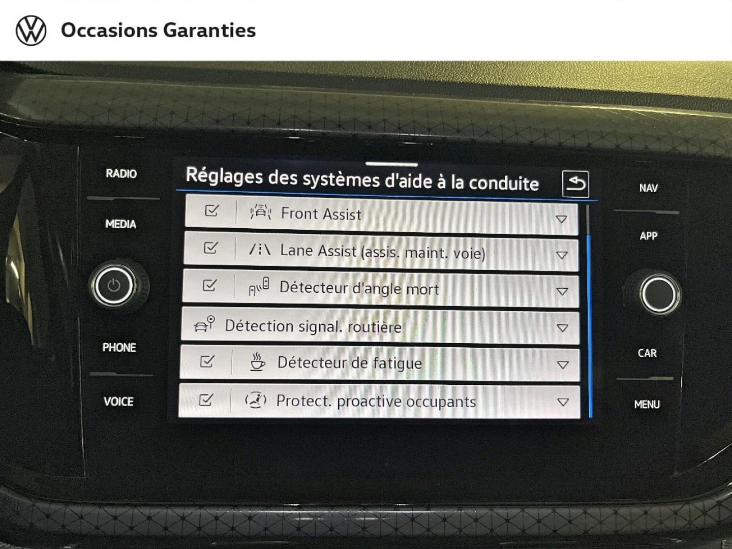 Voitures occasions VOLKSWAGEN T-CROSS R-Line Paris