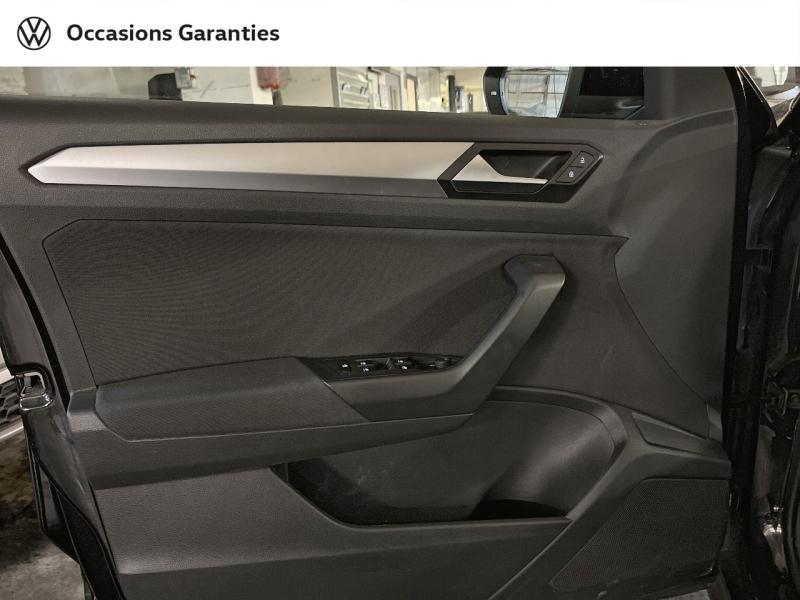 Voitures occasions VOLKSWAGEN T-ROC Life Plus Paris