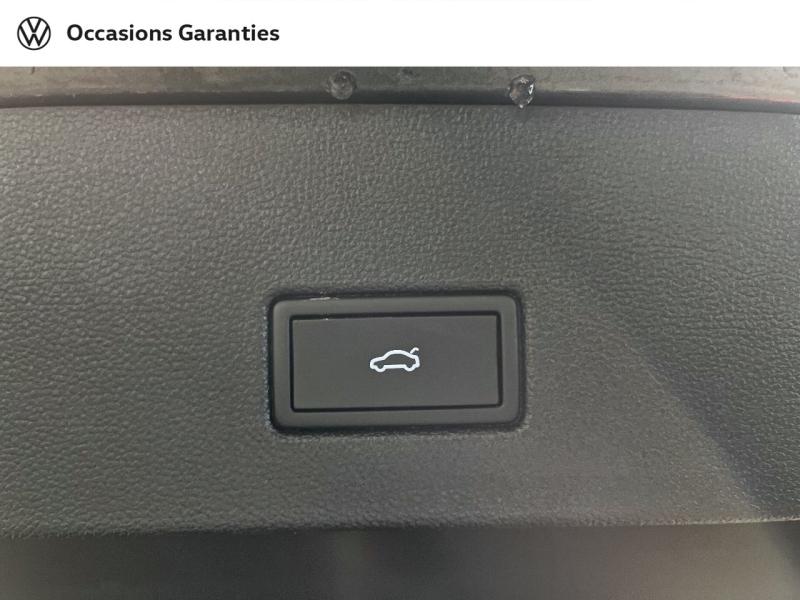 Voitures occasions VOLKSWAGEN T-ROC Style Exclusive Paris