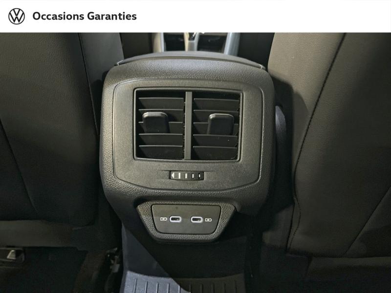 Voitures occasions VOLKSWAGEN T-ROC Style Exclusive Paris