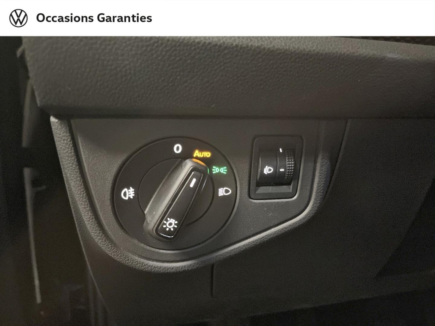 Voitures occasions VOLKSWAGEN TAIGO Life Business Paris