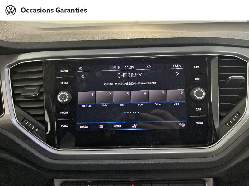 Voitures occasions VOLKSWAGEN T-ROC Active Paris