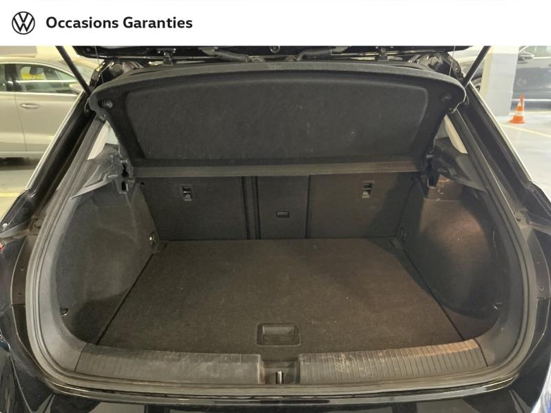 Voitures occasions VOLKSWAGEN T-ROC Active Paris