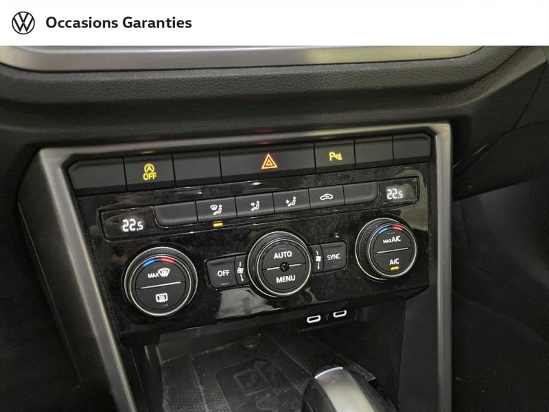 Voitures occasions VOLKSWAGEN T-ROC Active Paris