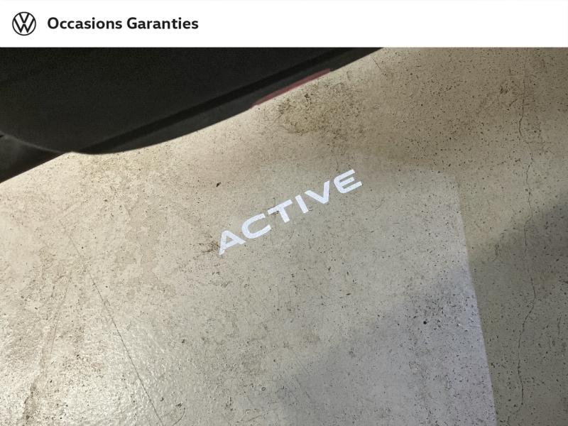 Voitures occasions VOLKSWAGEN T-ROC Active Paris
