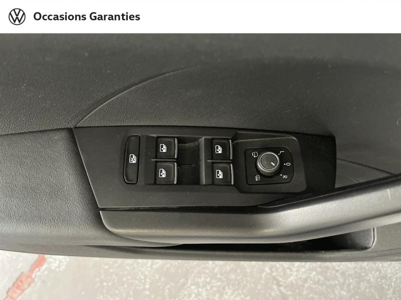 Voitures occasions VOLKSWAGEN T-CROSS Carat Paris