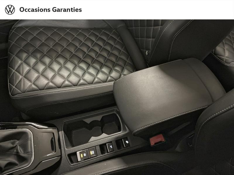 Voitures occasions VOLKSWAGEN T-Roc Cabriolet R-Line Paris