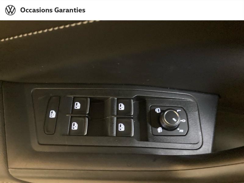 Voitures occasions VOLKSWAGEN T-ROC Style Edition Paris