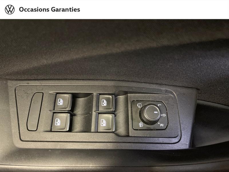Voitures occasions VOLKSWAGEN T-Roc Cabriolet Style Paris