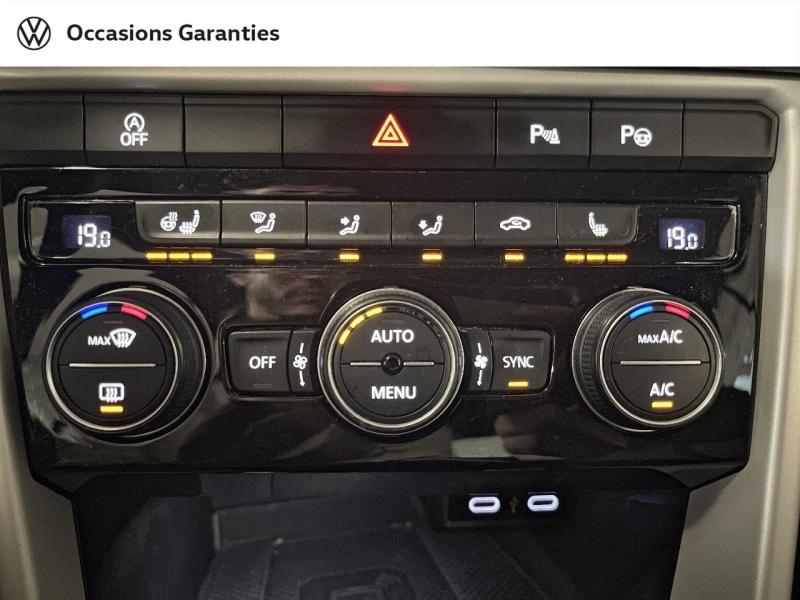 Voitures occasions VOLKSWAGEN T-Roc Cabriolet Style Paris