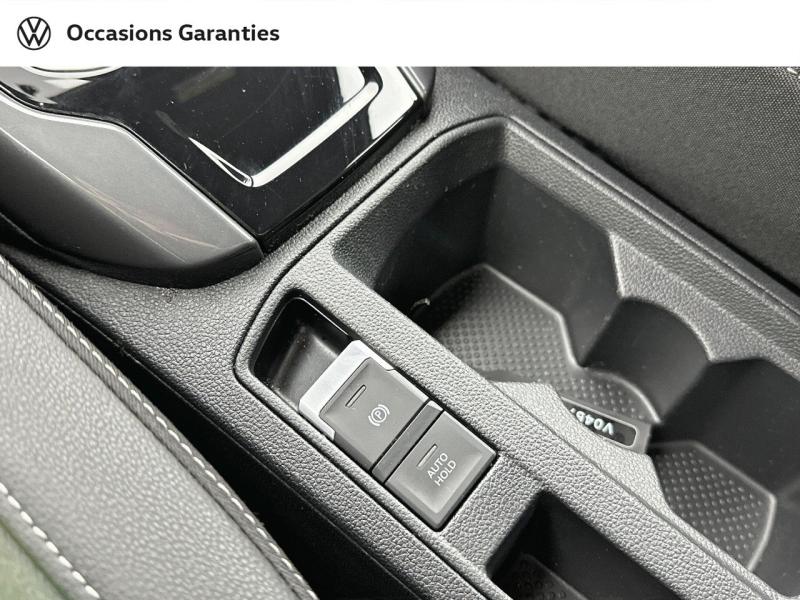 Voitures occasions VOLKSWAGEN T-ROC R-Line Paris