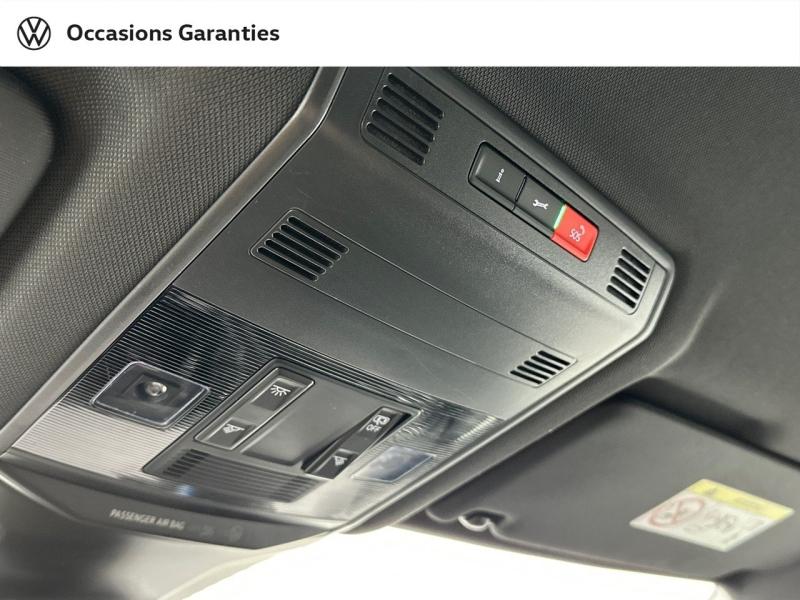 Voitures occasions VOLKSWAGEN T-ROC R-Line Paris