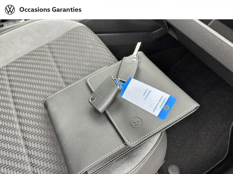 Voitures occasions VOLKSWAGEN T-ROC R-Line Paris