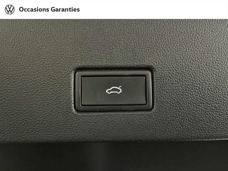 Voitures occasions VOLKSWAGEN T-ROC R-Line Paris