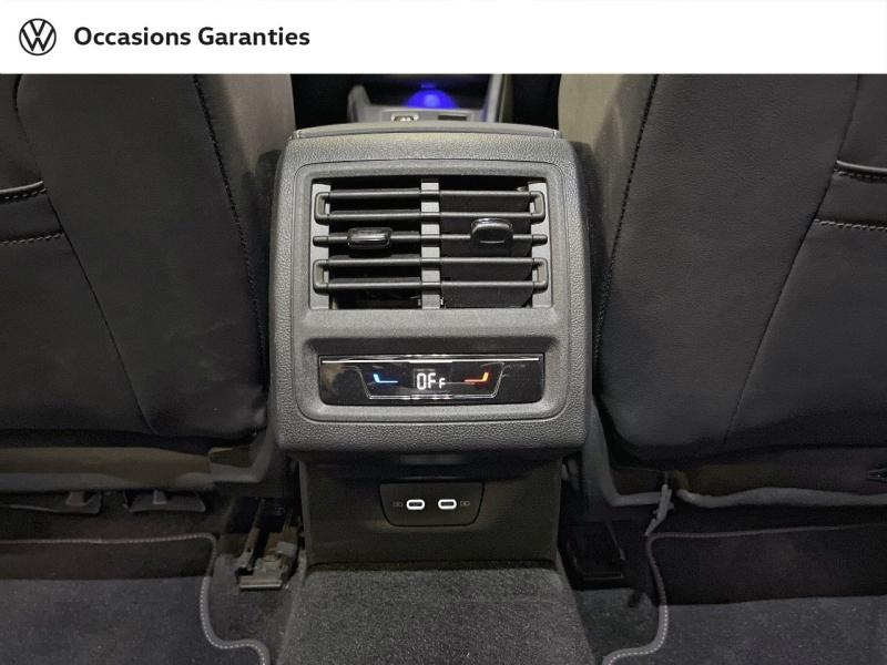 Voitures occasions VOLKSWAGEN GOLF R-Line Paris