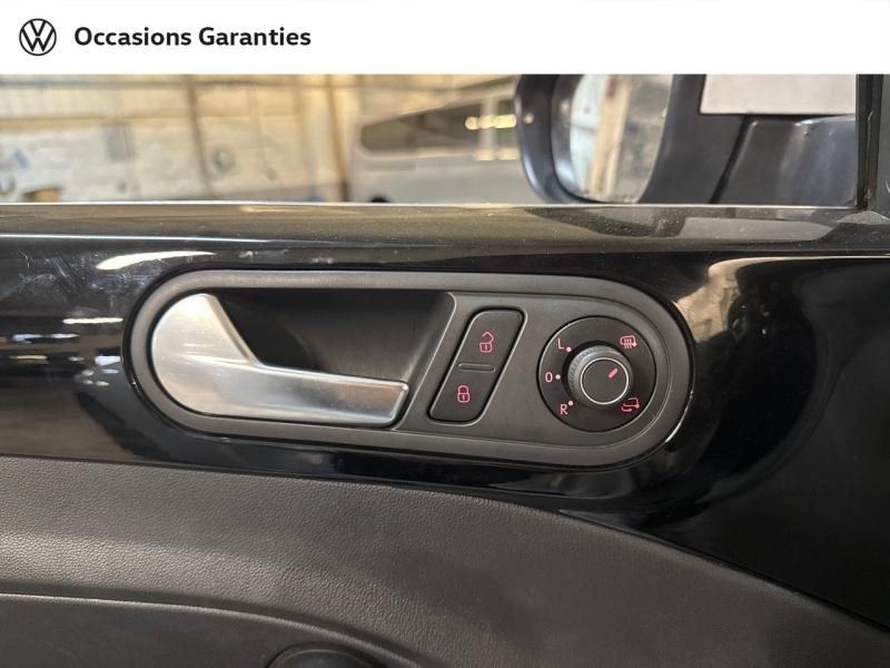 Voitures occasions VOLKSWAGEN Coccinelle Cabriolet Couture Exclusive Paris