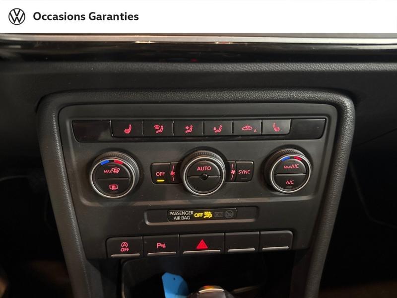 Voitures occasions VOLKSWAGEN Coccinelle Cabriolet Couture Exclusive Paris