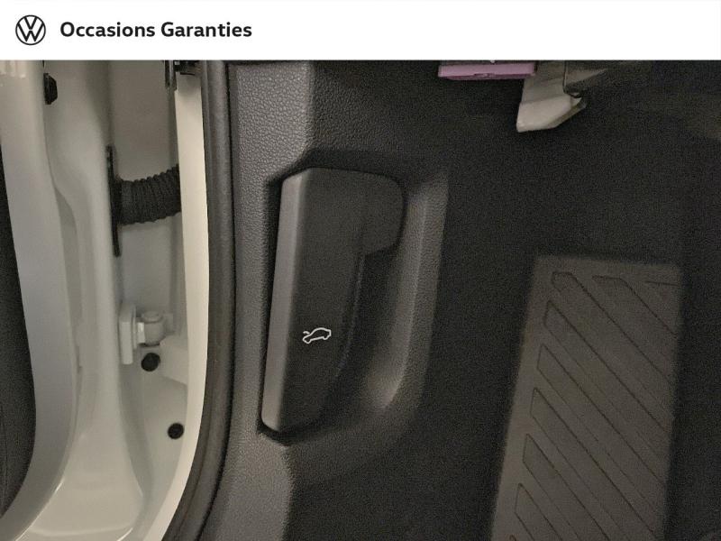 Voitures occasions VOLKSWAGEN T-ROC Life Plus Paris