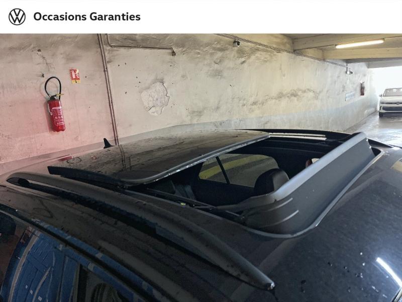 Voitures occasions VOLKSWAGEN T-ROC R-Line Paris