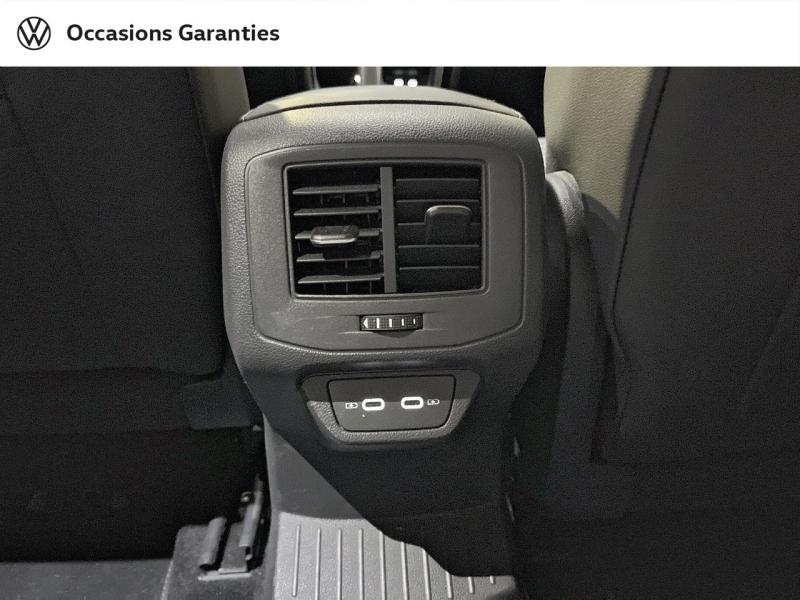 Voitures occasions VOLKSWAGEN T-ROC R-Line Paris