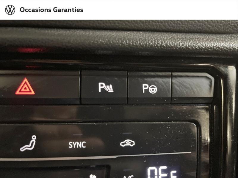 Voitures occasions VOLKSWAGEN T-ROC R-Line Paris