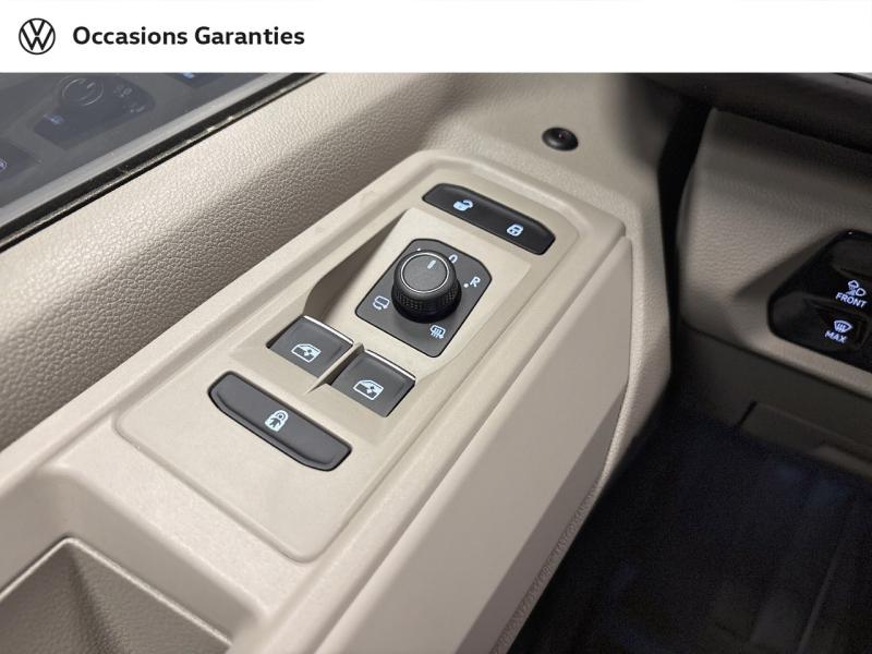 Voitures occasions VOLKSWAGEN MULTIVAN Life Paris