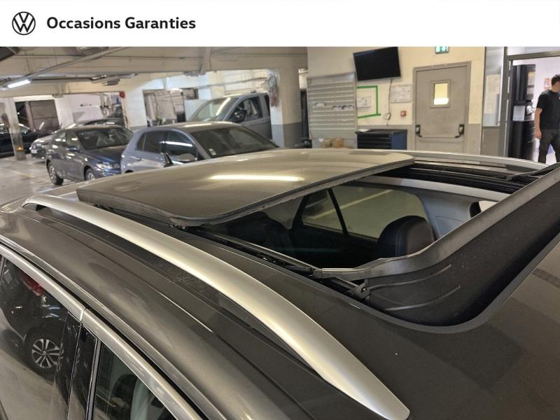 Voitures occasions VOLKSWAGEN T-ROC Style Exclusive Paris