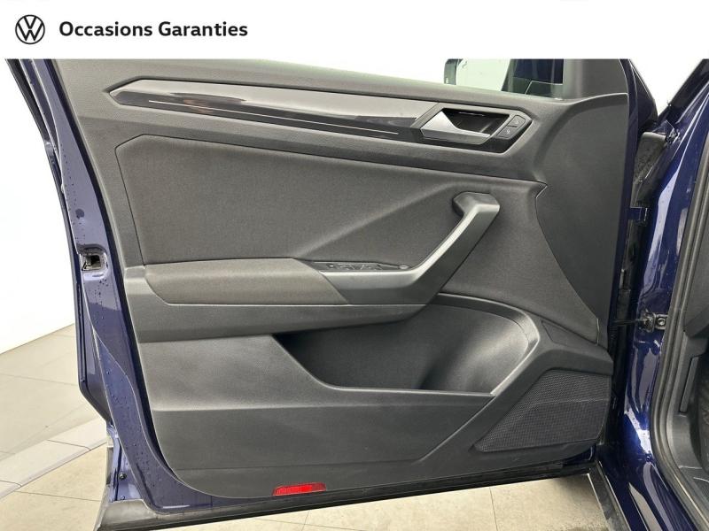 Voitures occasions VOLKSWAGEN T-ROC Carat Paris