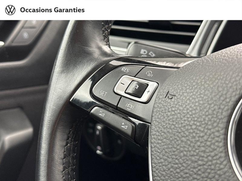 Voitures occasions VOLKSWAGEN T-ROC Carat Paris