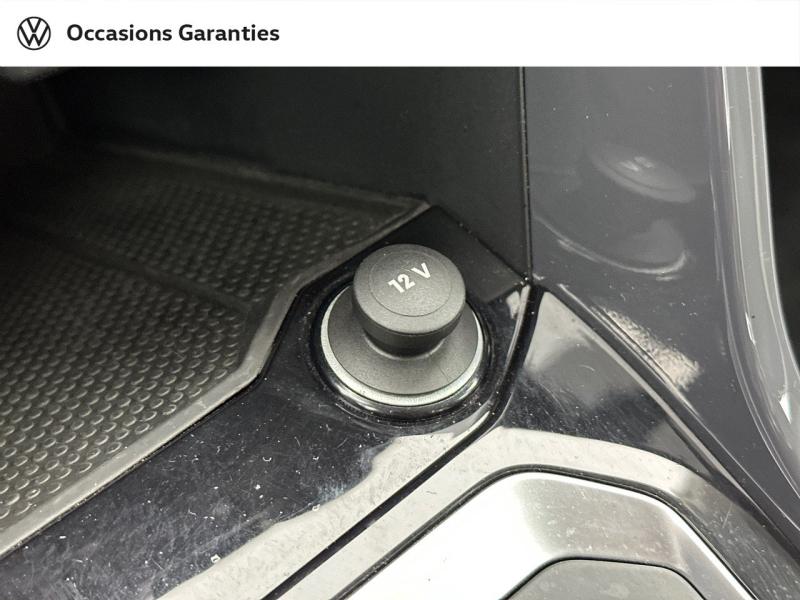 Voitures occasions VOLKSWAGEN T-ROC Carat Paris