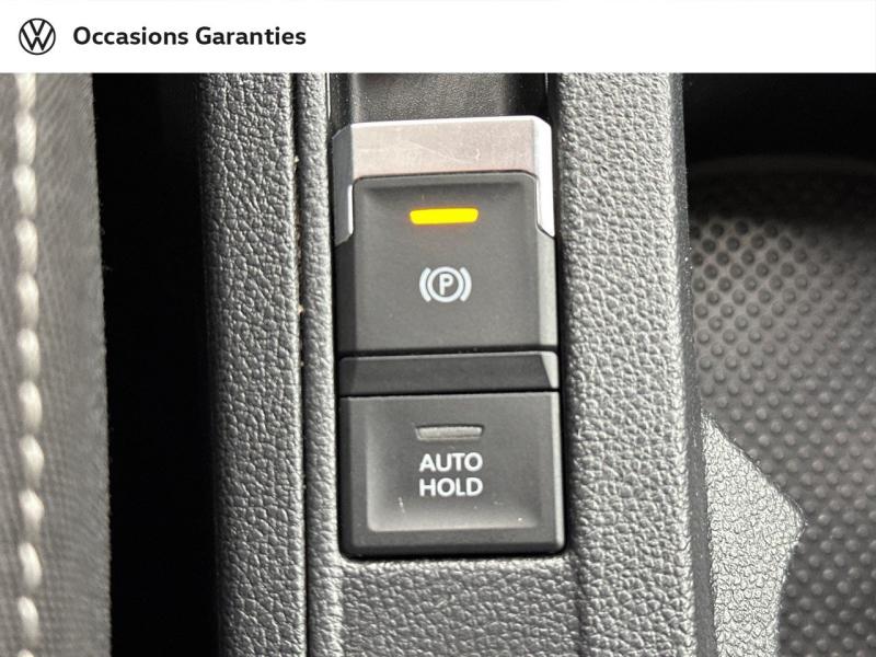 Voitures occasions VOLKSWAGEN T-ROC Carat Paris