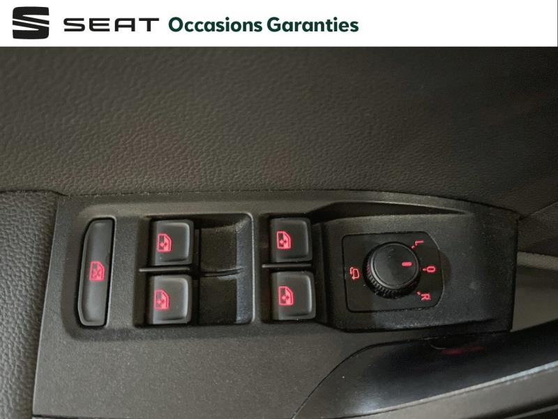 Voitures occasions SEAT ARONA Urban Paris