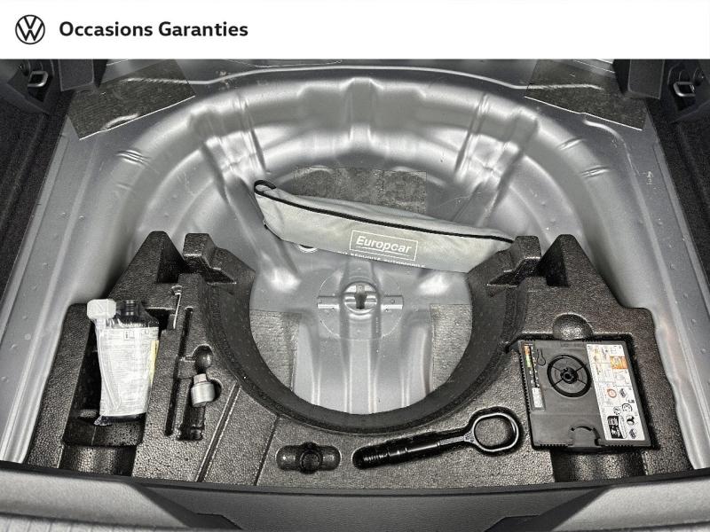 Voitures occasions VOLKSWAGEN T-ROC Life Paris