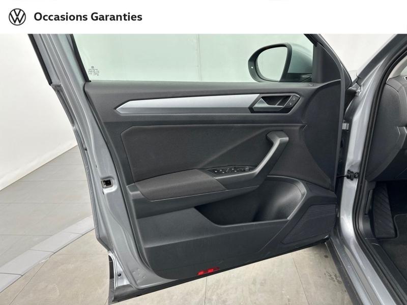 Voitures occasions VOLKSWAGEN T-ROC Life Paris