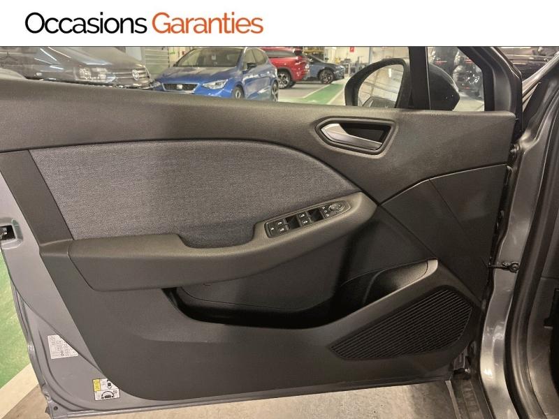 Voitures occasions RENAULT CLIO Techno Paris