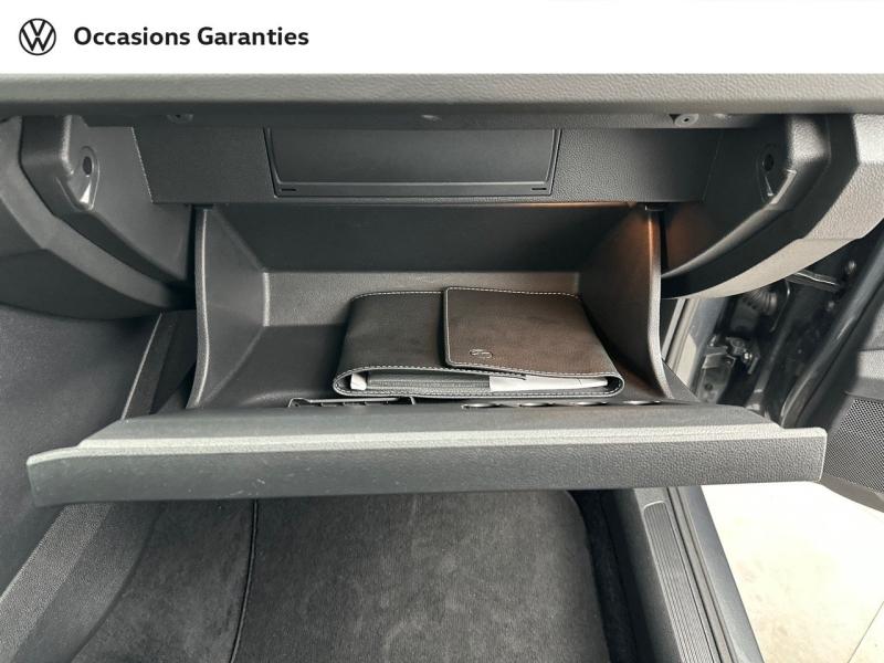 Voitures occasions VOLKSWAGEN T-ROC VW Edition Paris