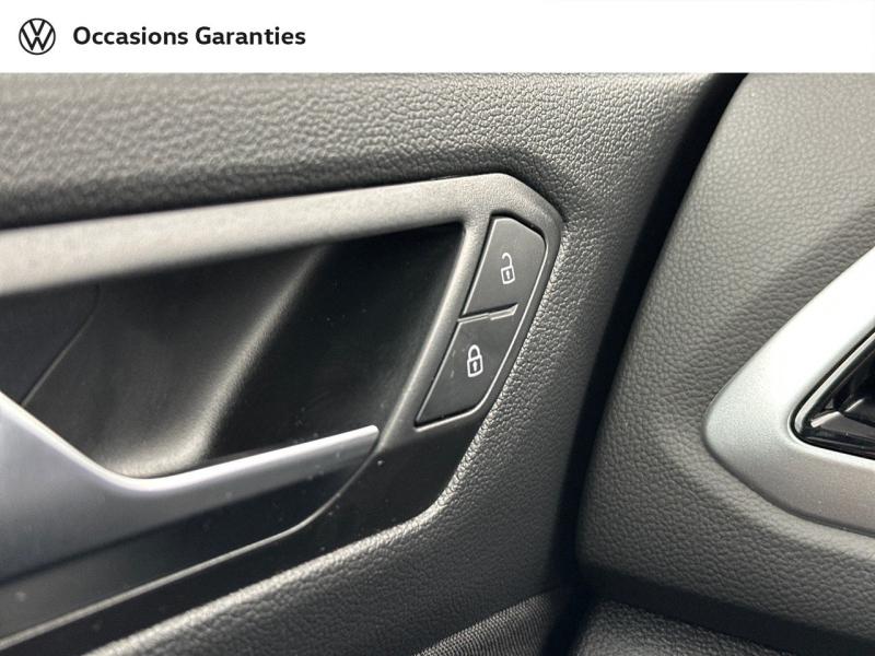 Voitures occasions VOLKSWAGEN T-ROC VW Edition Paris