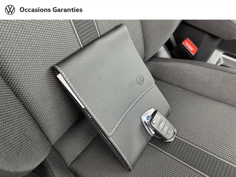 Voitures occasions VOLKSWAGEN T-ROC VW Edition Paris