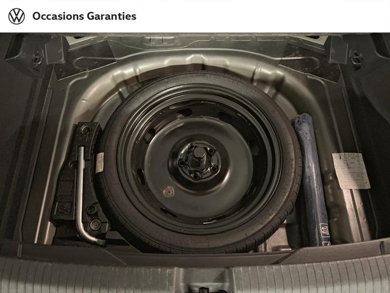 Voitures occasions VOLKSWAGEN T-ROC Carat Exclusive Paris