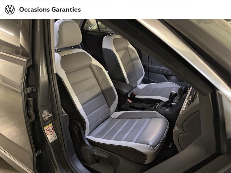 Voitures occasions VOLKSWAGEN T-ROC Carat Exclusive Paris