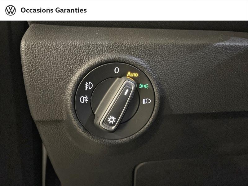 Voitures occasions VOLKSWAGEN T-ROC Carat Exclusive Paris