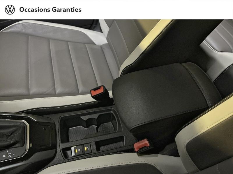 Voitures occasions VOLKSWAGEN T-ROC Carat Exclusive Paris
