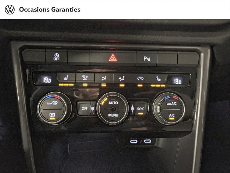 Voitures occasions VOLKSWAGEN T-ROC Carat Exclusive Paris